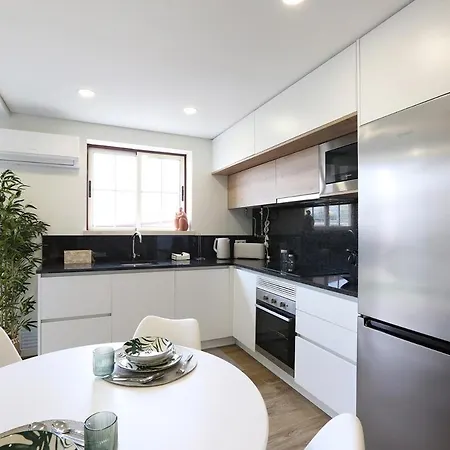 Apartament T0- Sea View By Nazpina Nazaré